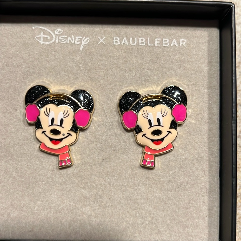 NWT Disney BaubleBar Winter Minnie Earrings